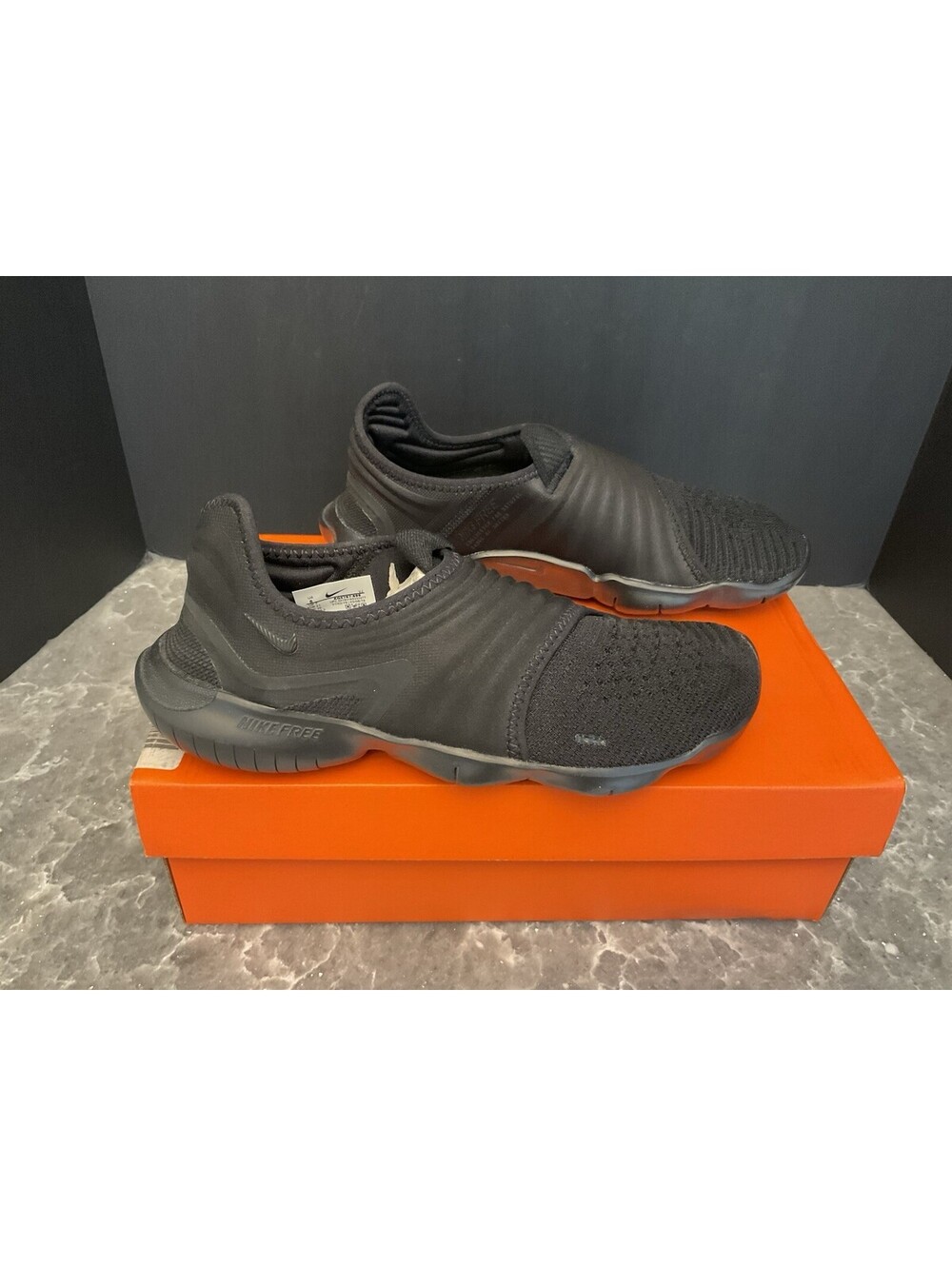 New! Mens Nike Free RN Flyknit 3.0 Triple Black Running Shoes. Size 8. Awesome!